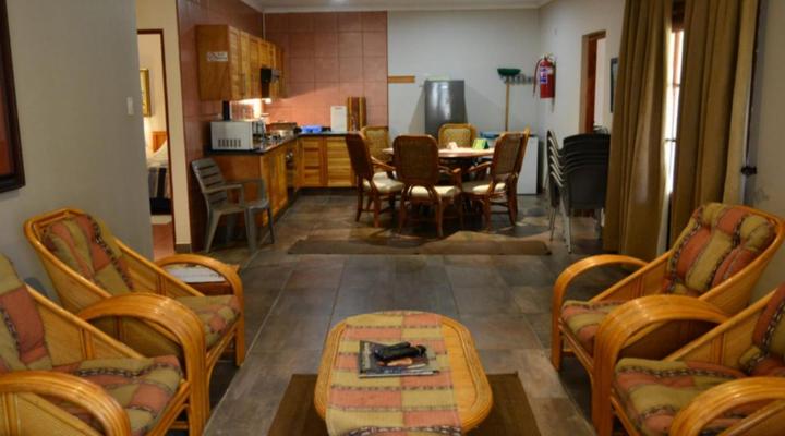 Dumehlezi Self Catering