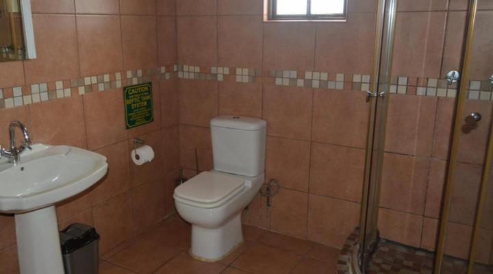 Dumehlezi Self Catering