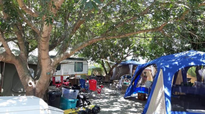 Dumehlezi Self Catering