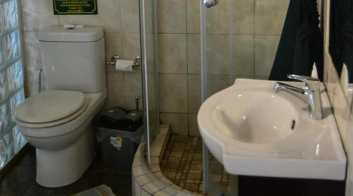 Dumehlezi Self Catering