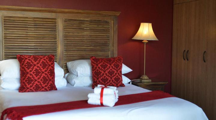 Thaba Tshwene Game Lodge