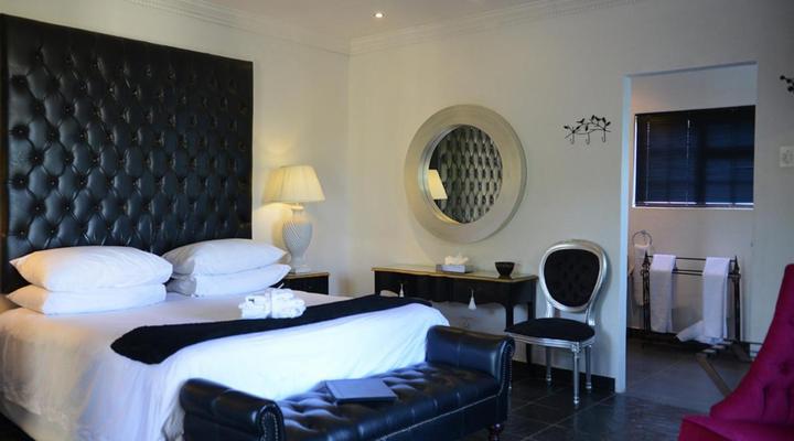 Thaba Tshwene Game Lodge