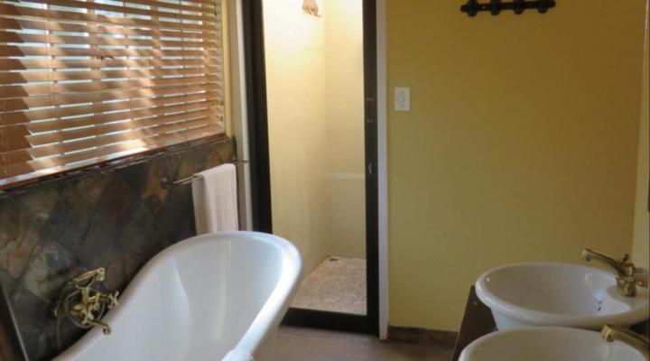 Thaba Tshwene Game Lodge