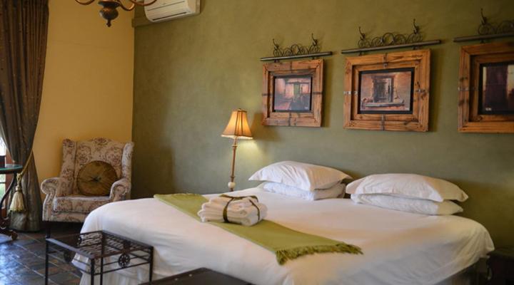 Thaba Tshwene Game Lodge