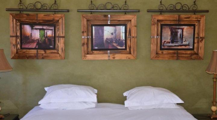 Thaba Tshwene Game Lodge