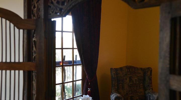 Thaba Tshwene Game Lodge