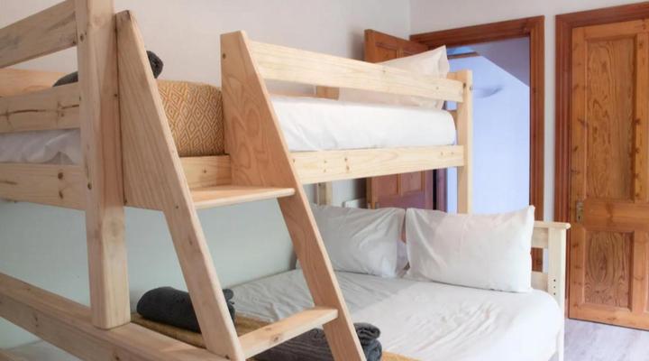 Cape Weaver Muizenberg