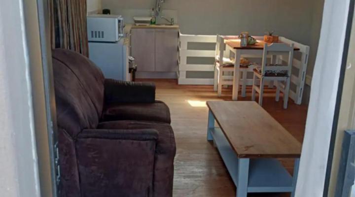 Gizelle Unit 1 and 2