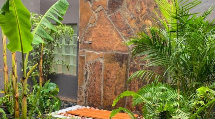 Sunset Guesthouse and Venue