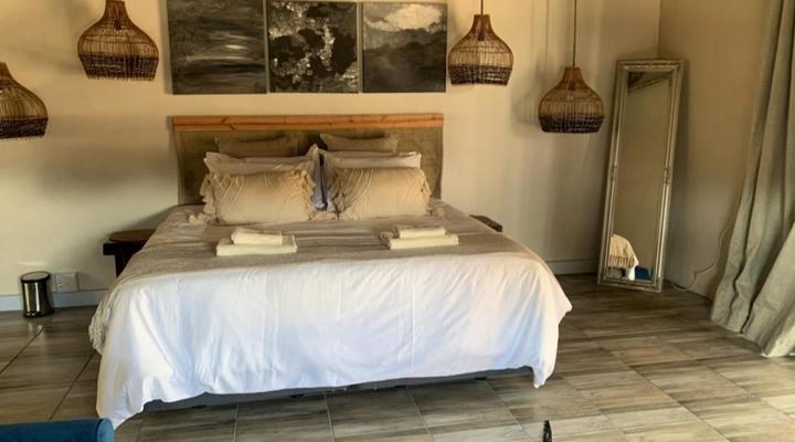 Sunset Guesthouse and Venue