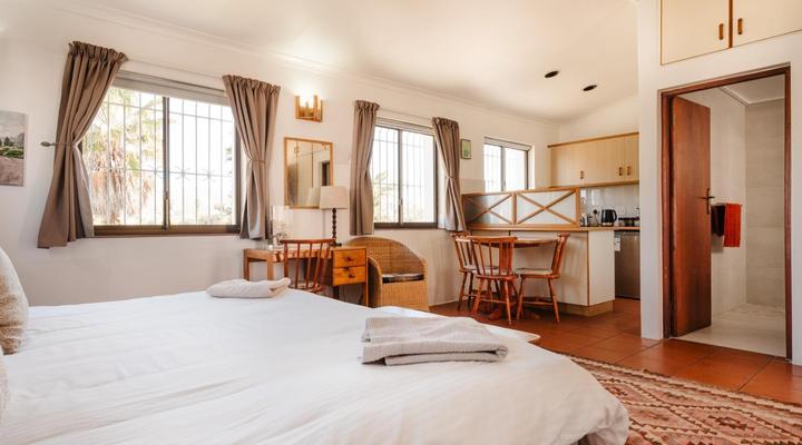 Vlei Cove Guest House
