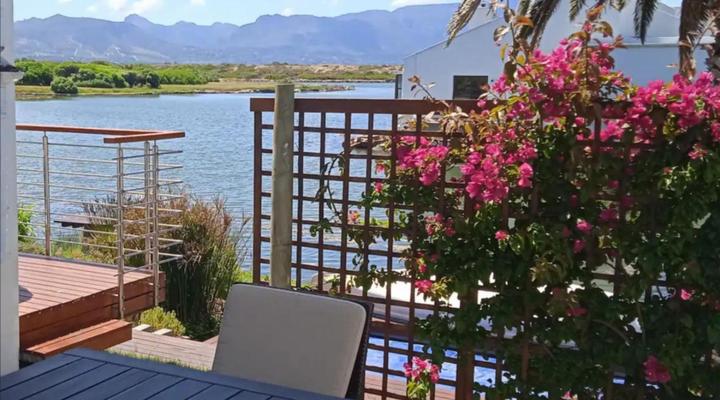 Vlei Cove Guest House