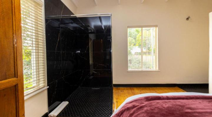 Boven Villa Guest House