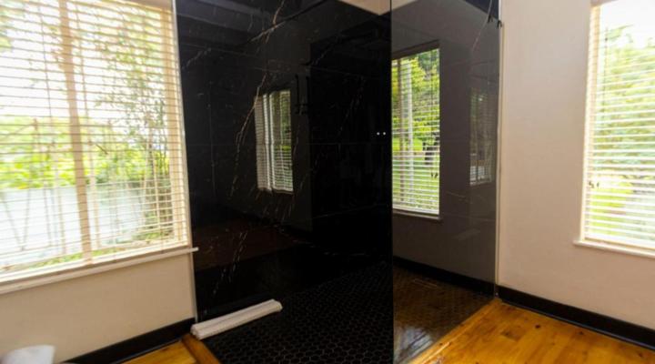 Boven Villa Guest House