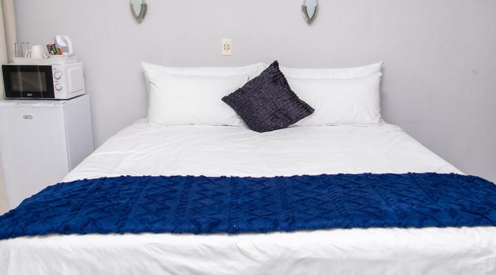 The Tropical Hut Lodges