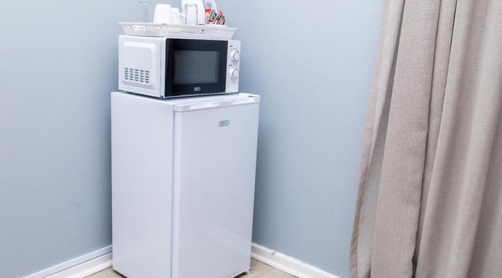 The Tropical Hut Lodges