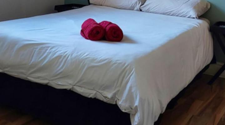 Happy Home Woodstock Apartment