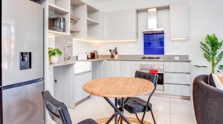 Urban Oasis Apartments @ The Median