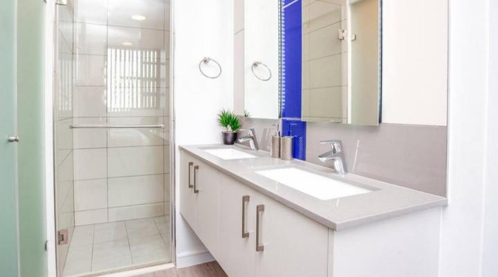 Urban Oasis Apartments @ The Median