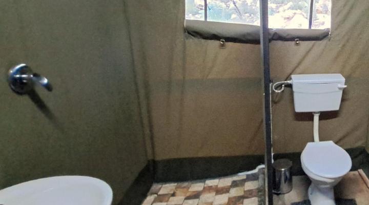 Balie's Gat Camp and Accommodation