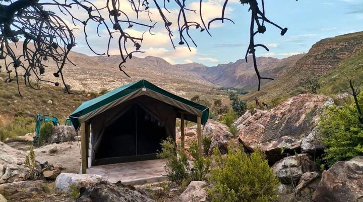 Balie's Gat Camp and Accommodation