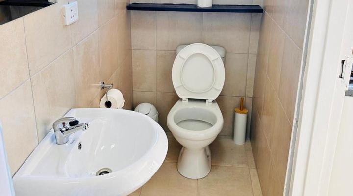 Okahao Studios Self-Catering