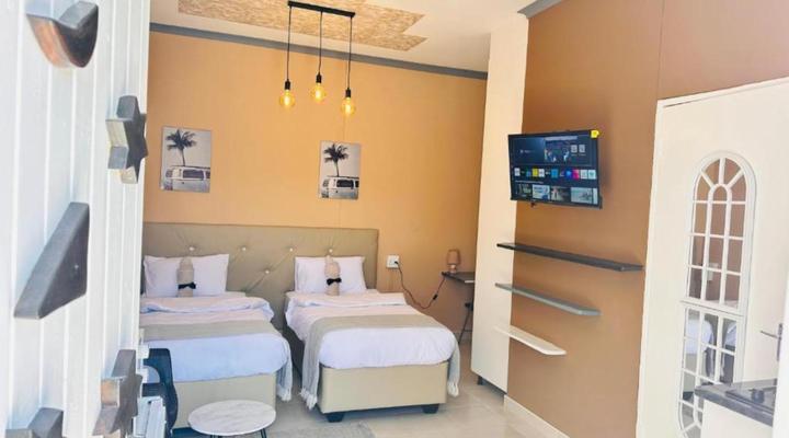 Okahao Studios Self-Catering