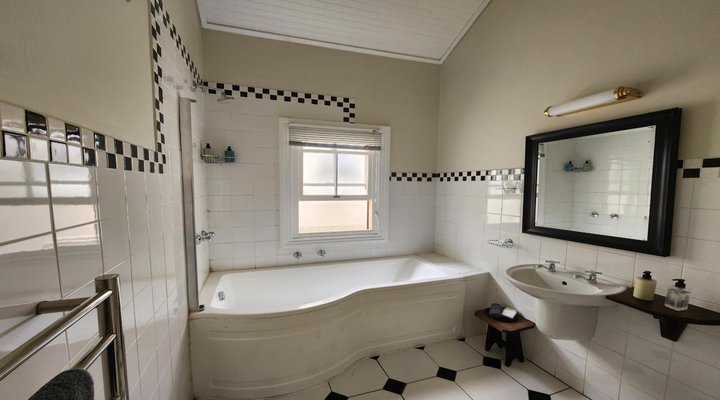 1A St Aidans Guest Cottage