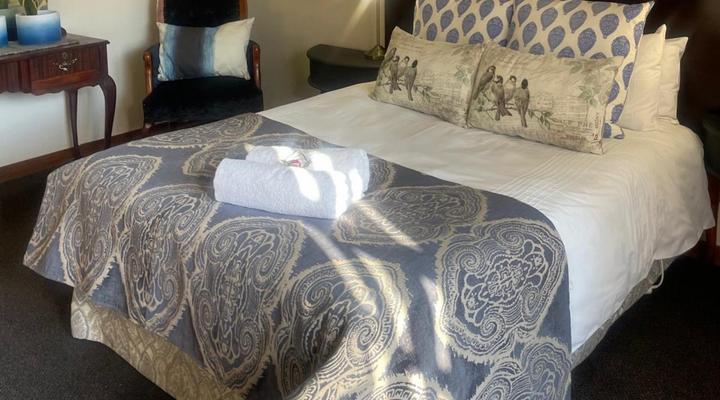 12 on York Guesthouse