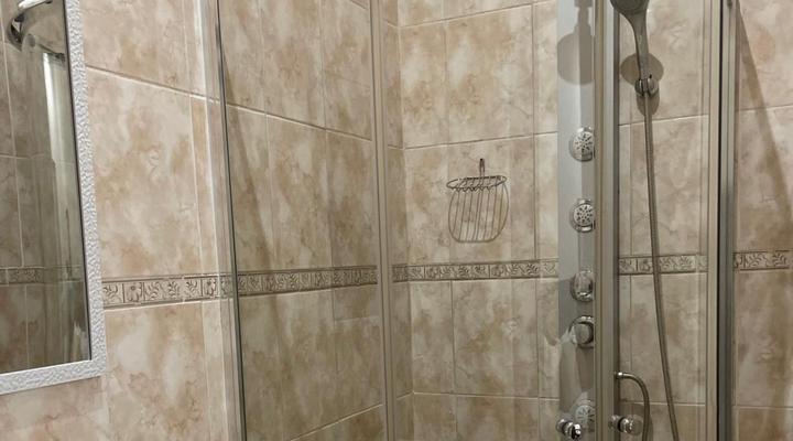 12 on York Guesthouse