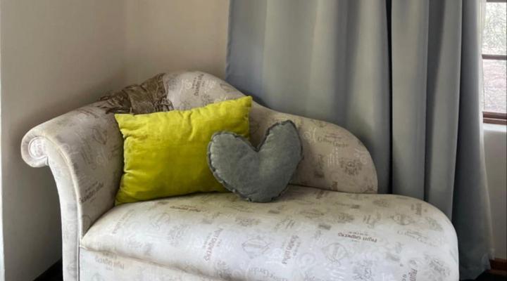 12 on York Guesthouse