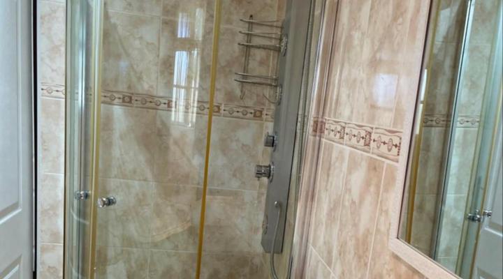 12 on York Guesthouse