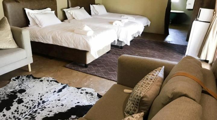 Mela Luxury Game Lodge