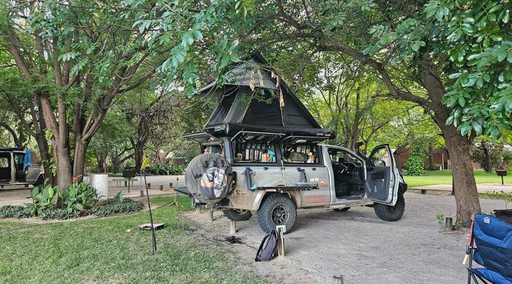 Namwi Island Lodge & Camping