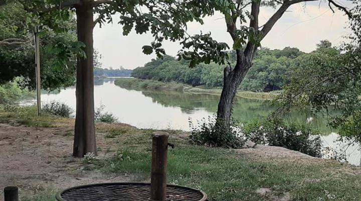 Namwi Island Lodge & Camping