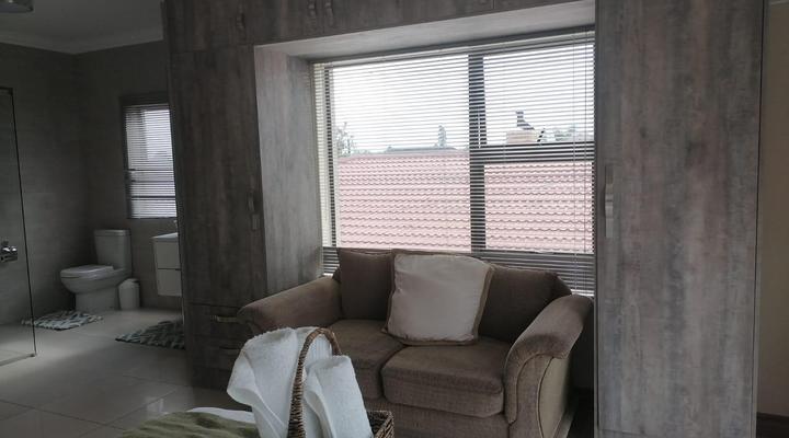 KS Legacy Guesthouse