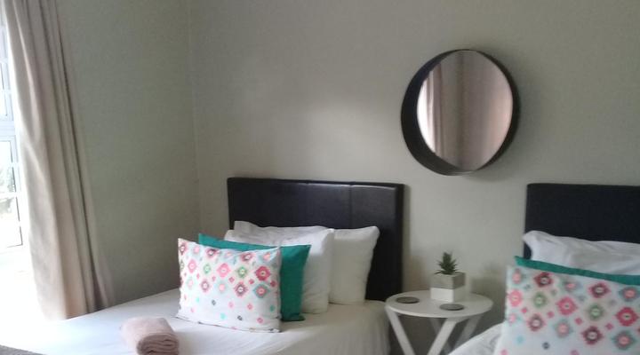 Jenvey House Self-catering Apartments