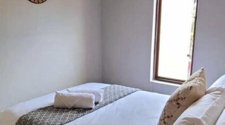 Estuary Views at 6 The Bridge