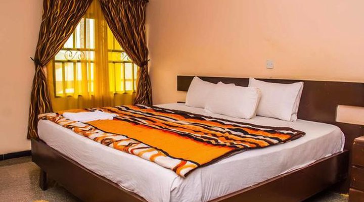 Keves Inn and Suites Ltd