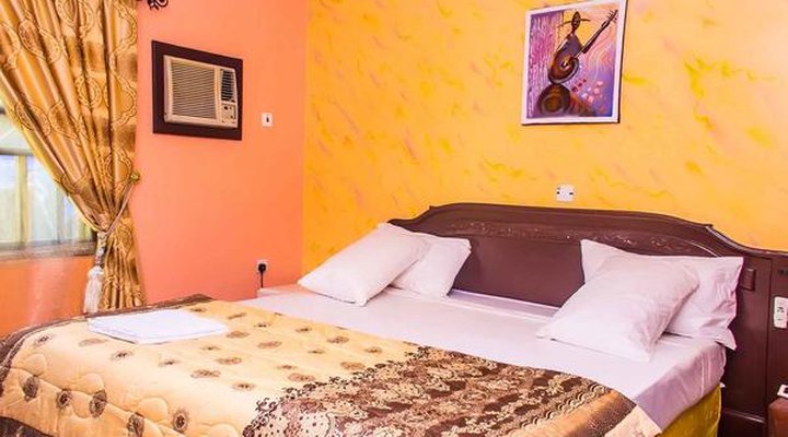 Keves Inn and Suites Ltd