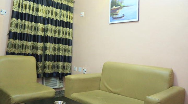 Keves Inn and Suites Ltd