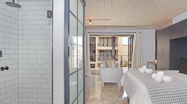 The Manhattan on Coral