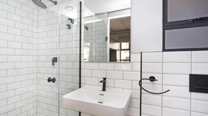 The Manhattan on Coral