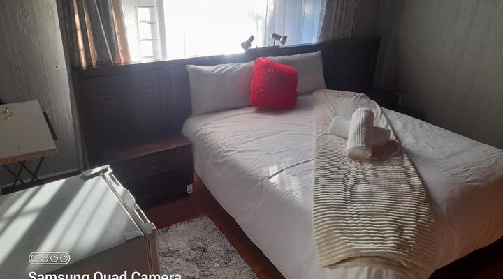 Geelhout Guest House