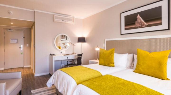 Simon’s Town Quayside Hotel