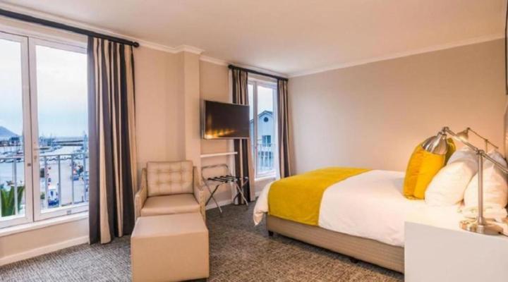 Simon’s Town Quayside Hotel