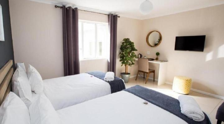 New National Hotel & Conference