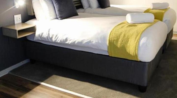 New National Hotel & Conference