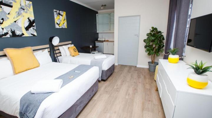 New National Hotel & Conference