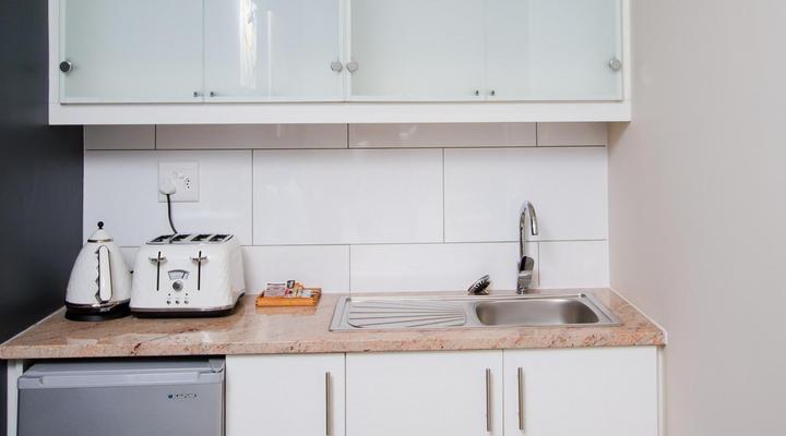 New National Hotel & Conference